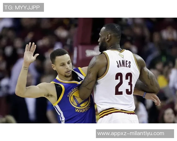 詹姆斯37岁赛季表现惊艳30场次创纪录库里得分表现对比分析