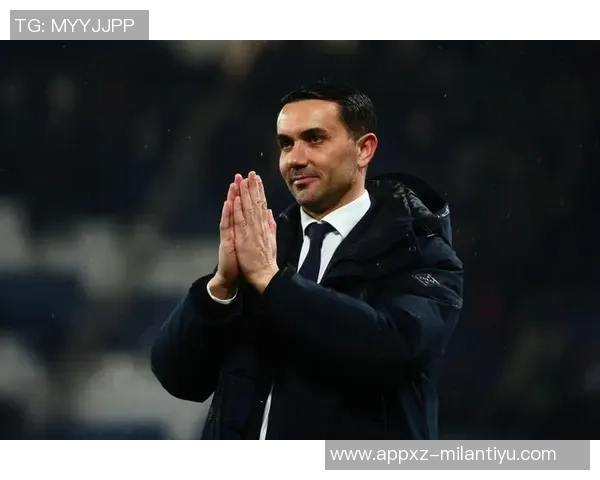 亚特兰大新任主帅帕拉迪诺正式上任接替尤里奇开启新征程