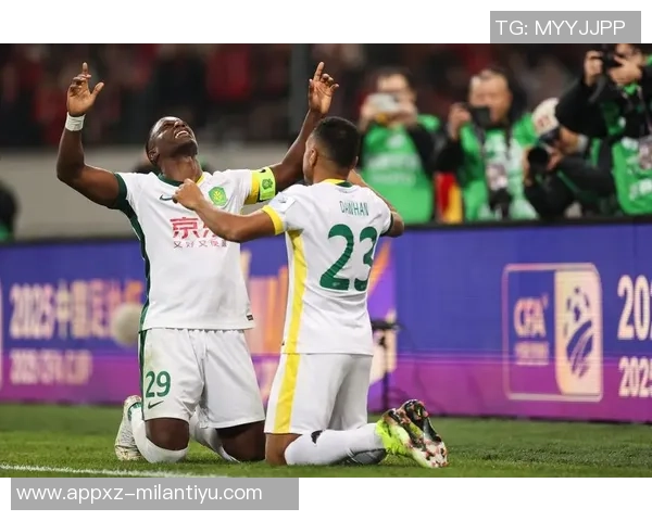 法比奥迎来联赛第27球完成帽子戏法国安4-1领先梅州展现强大实力